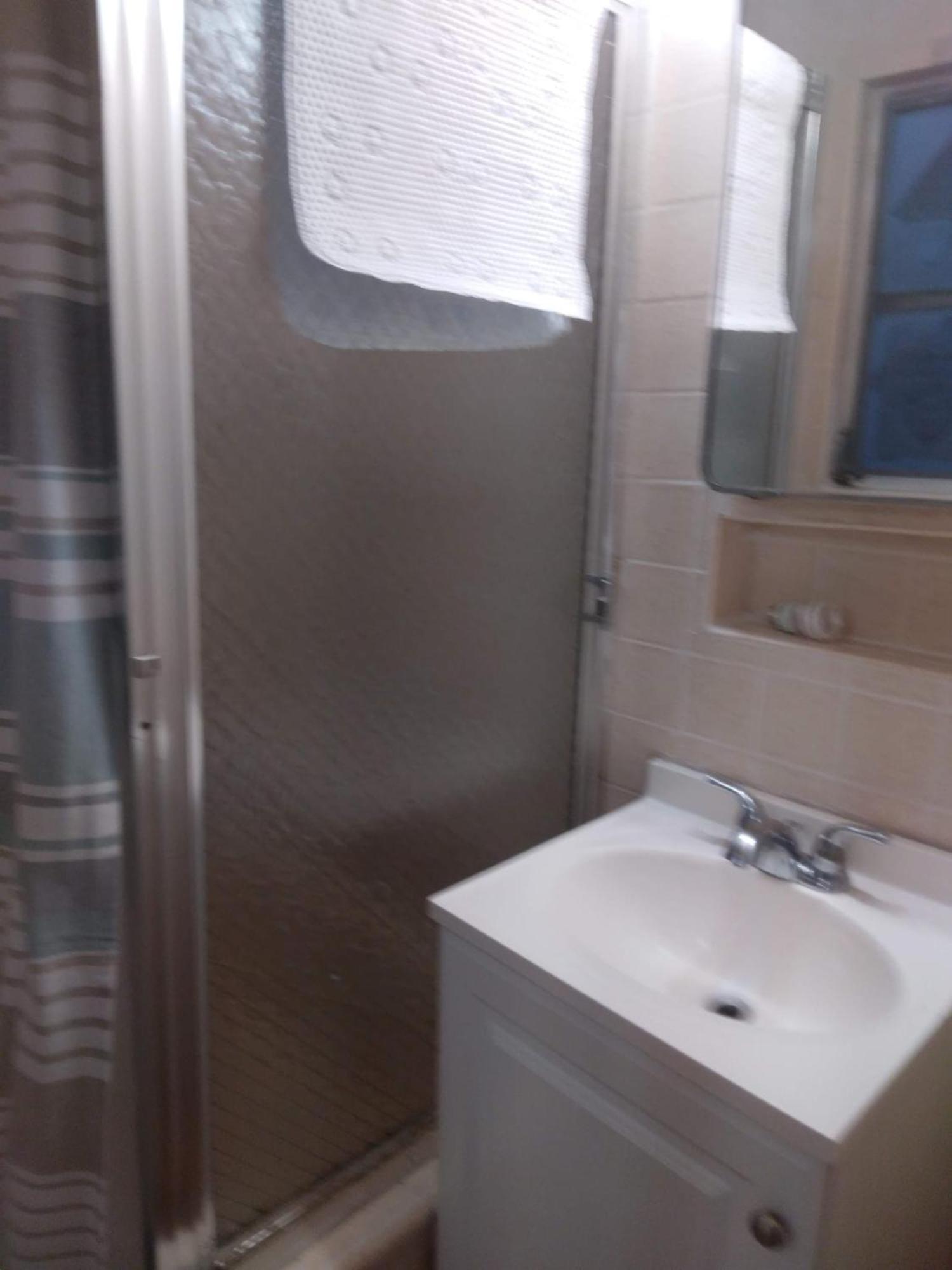 Brighton Beach Rooms นิวยอร์ก ภายนอก รูปภาพ