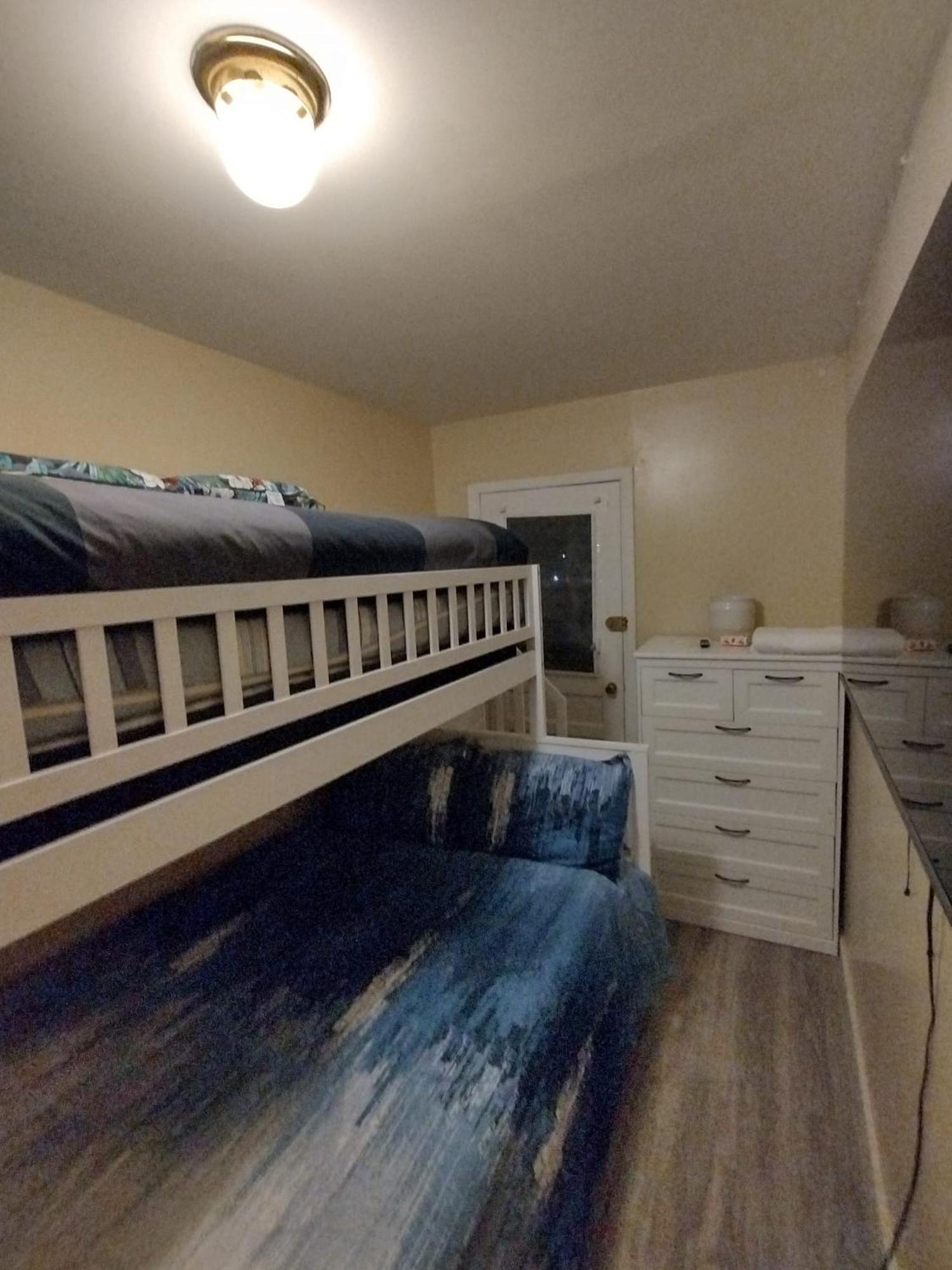 Brighton Beach Rooms นิวยอร์ก ภายนอก รูปภาพ